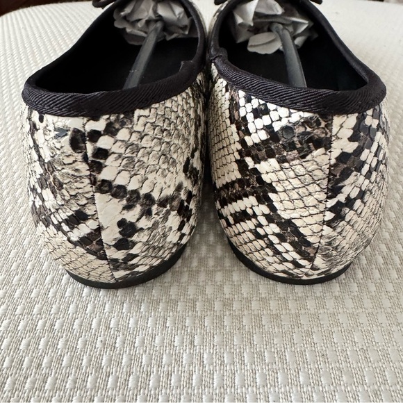 FRENCH CONNECTION Diana Snake black white Printed Flats size 6 NWT - Picture 4 of 9